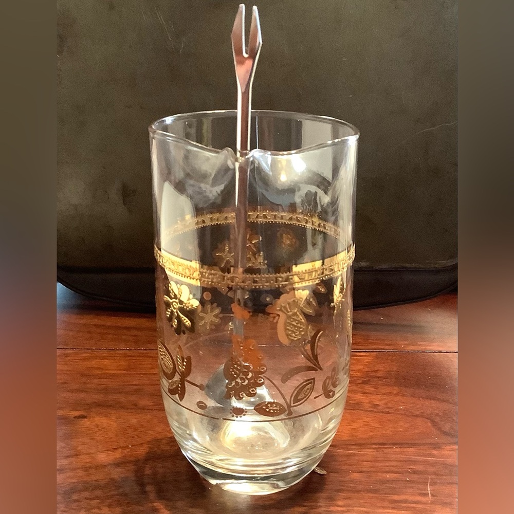 Mid Century Gold Design Mixer